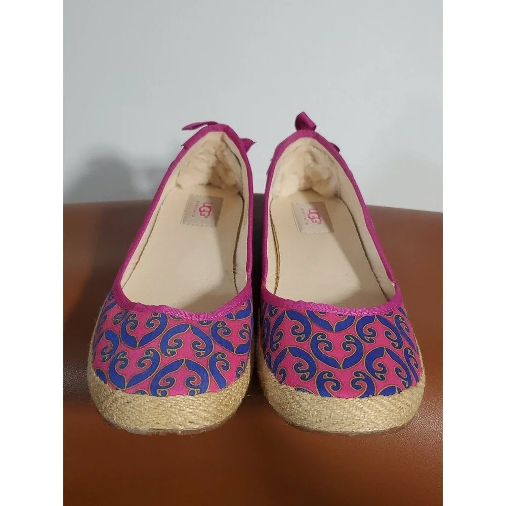 UGG Australia Size 9 Pink Purple Paisley Fabric Slip On Flats Espadrilles